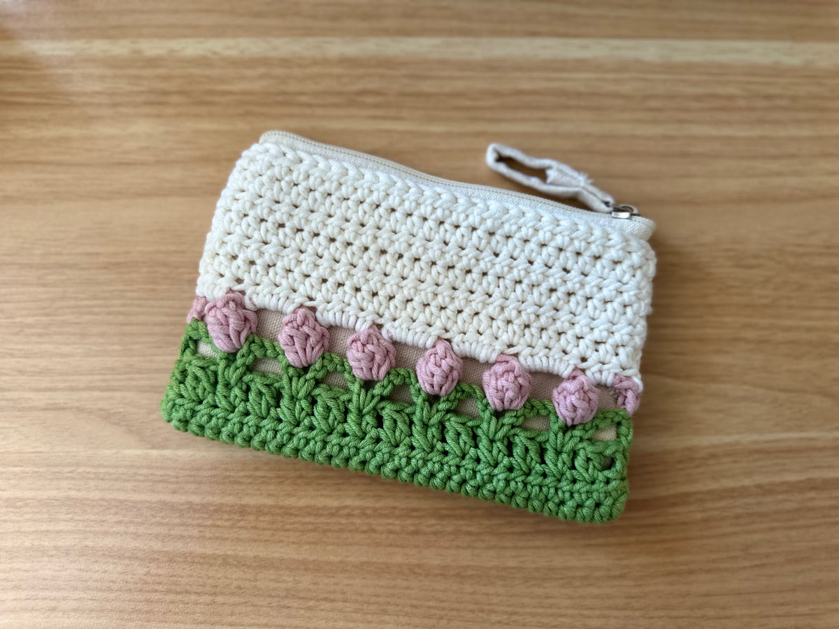 Tulip Pouch