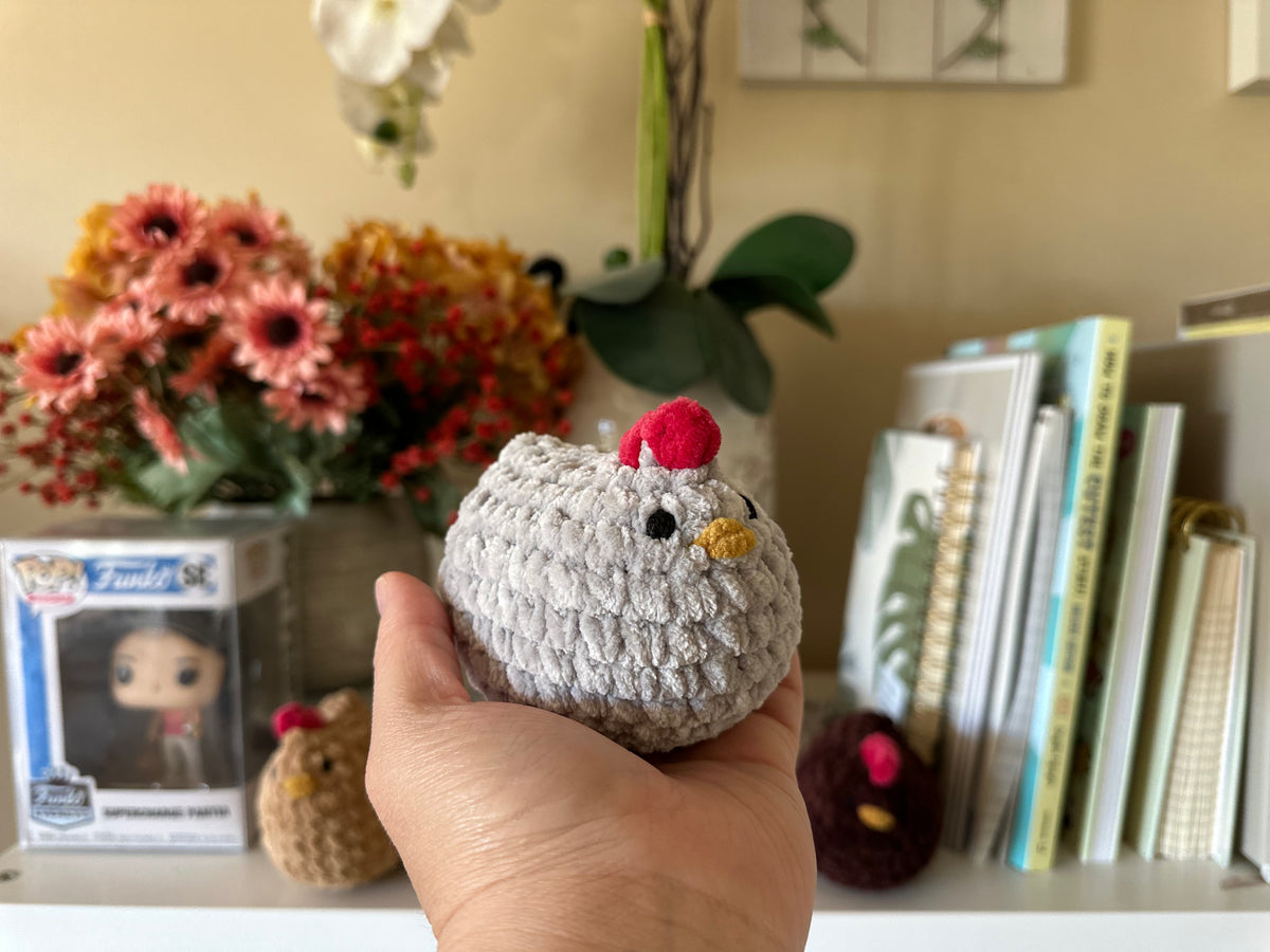 Mabel Hen (small version)